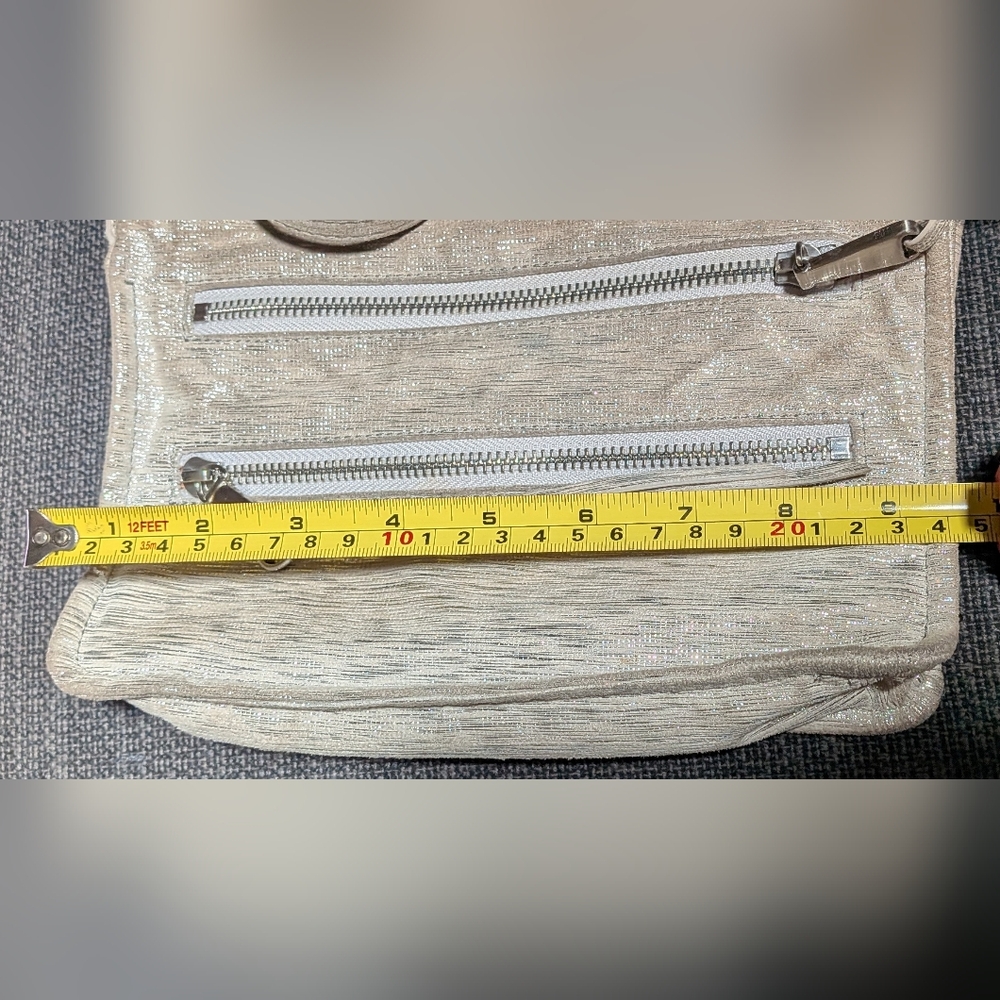 Hobo Crossbody Metallic Bag - Picture 4 of 7